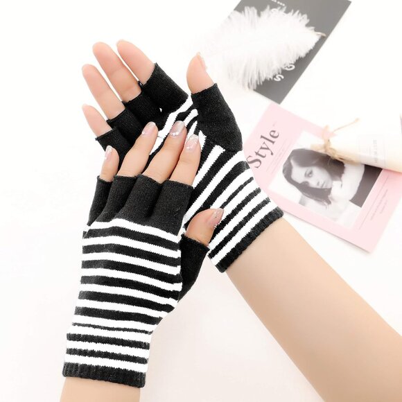 Unisex Stretchy Fingerless Hand Warmer Skeleton Gloves - Picture 3 of 5